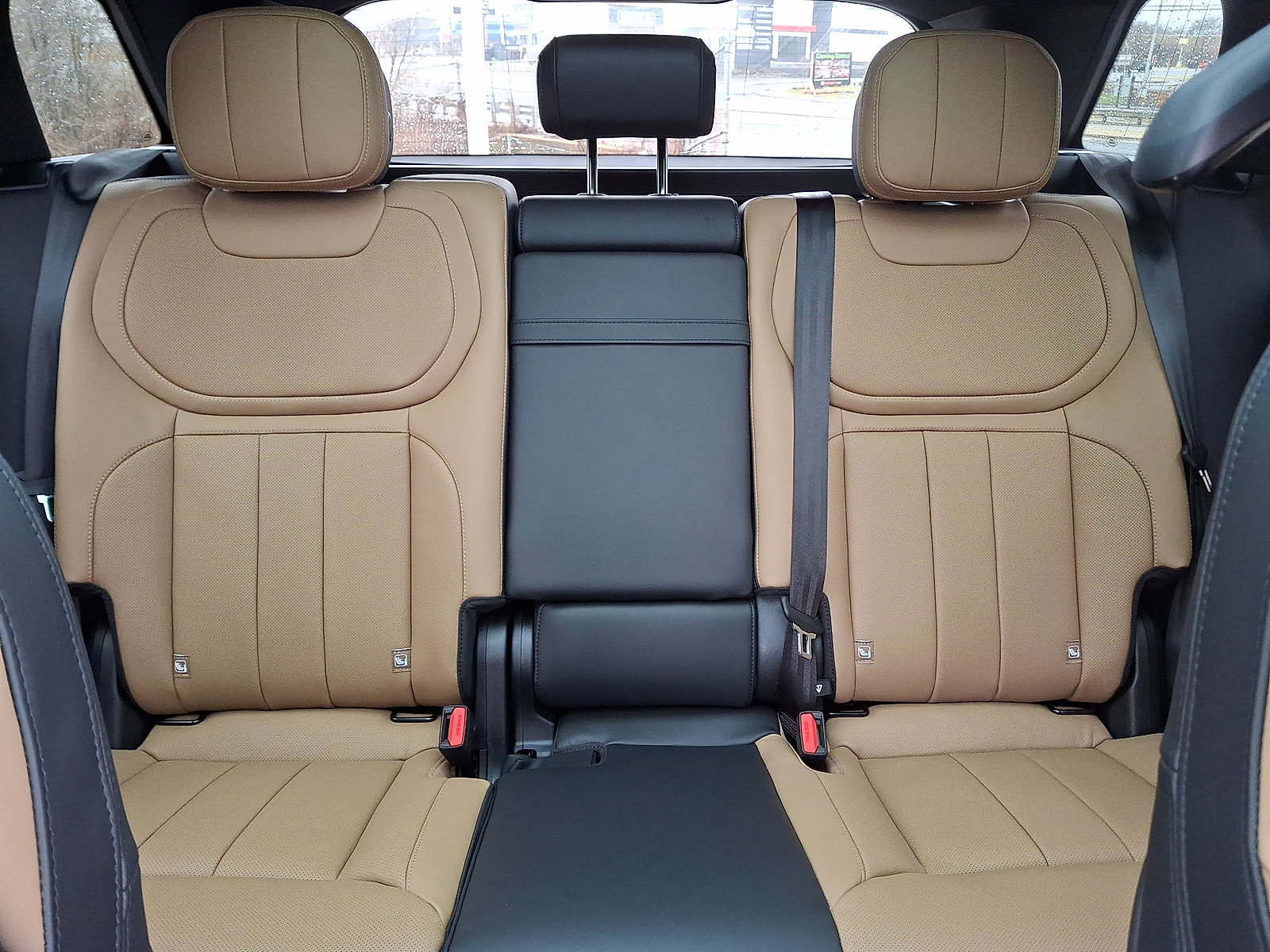 New 2026 Land Rover Range Rover Sport Dynamic SE image 16