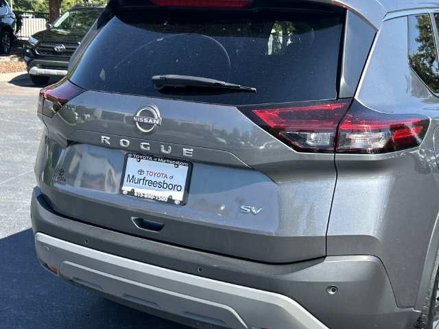 Used 2023 Nissan Rogue SV FWD image 11