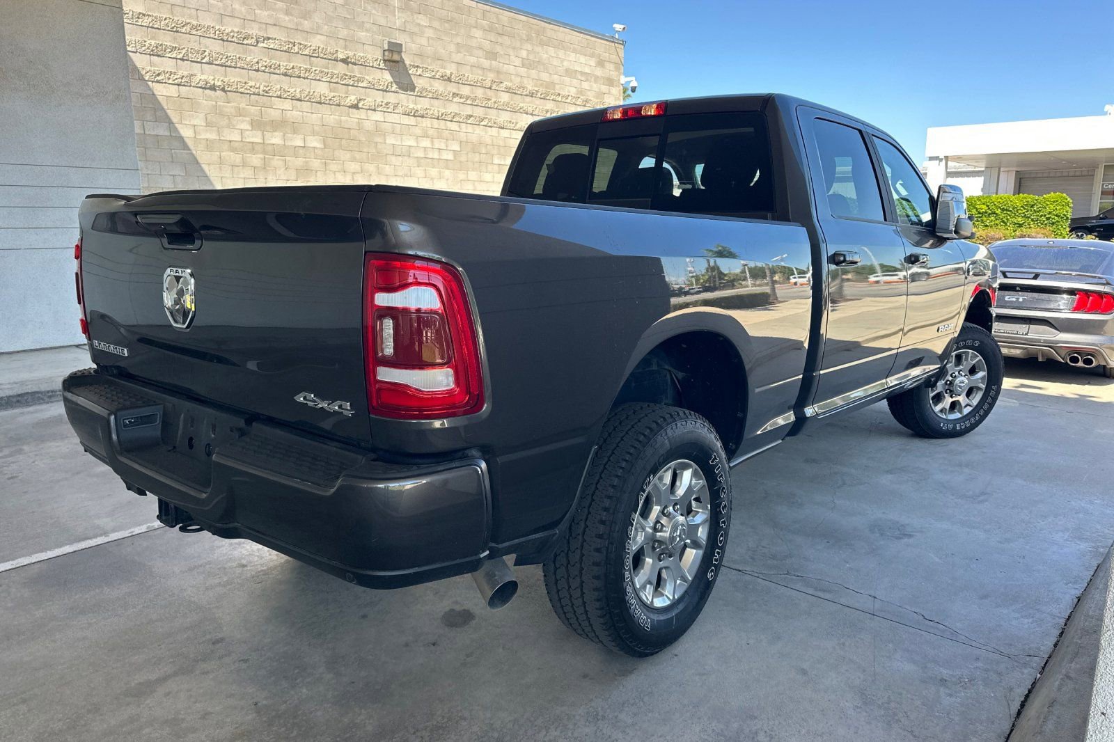 Used 2024 RAM 2500 Laramie w/ Safety Group image 7