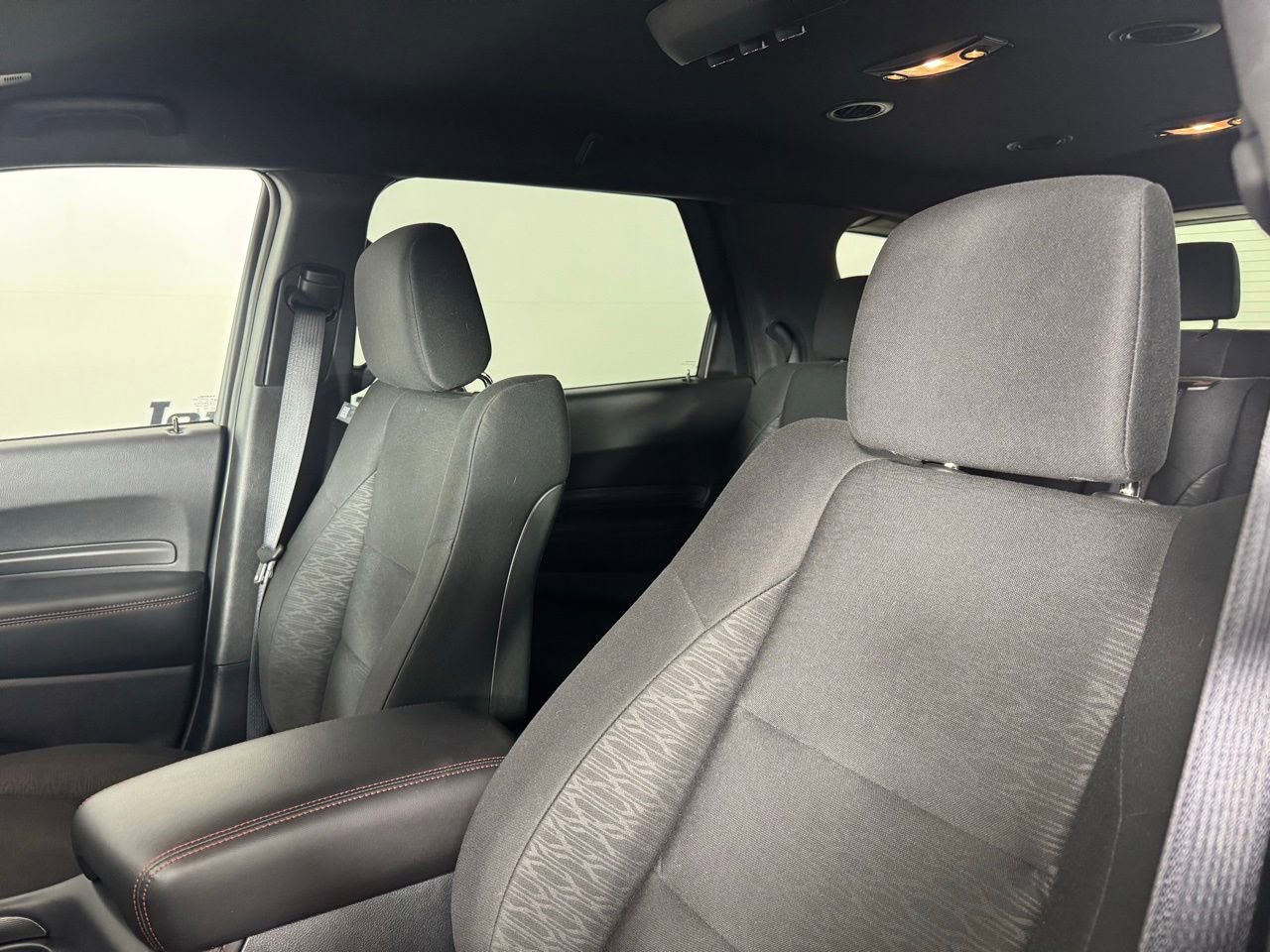 Used 2025 Dodge Durango GT AWD/4WD image 10