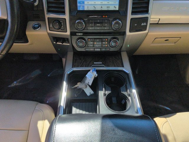 Used 2018 Ford F250 Lariat w/ Lariat Ultimate Package AWD/4WD image 22