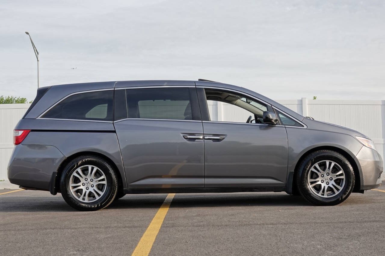 Used 2011 Honda Odyssey EX-L image 30