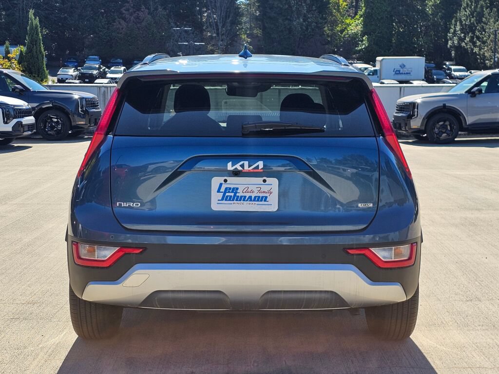 New 2026 Kia Niro EX FWD image 6