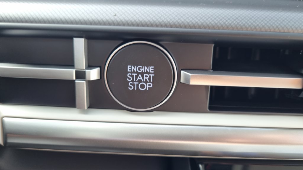 New 2026 Hyundai Santa Fe SE FWD image 39