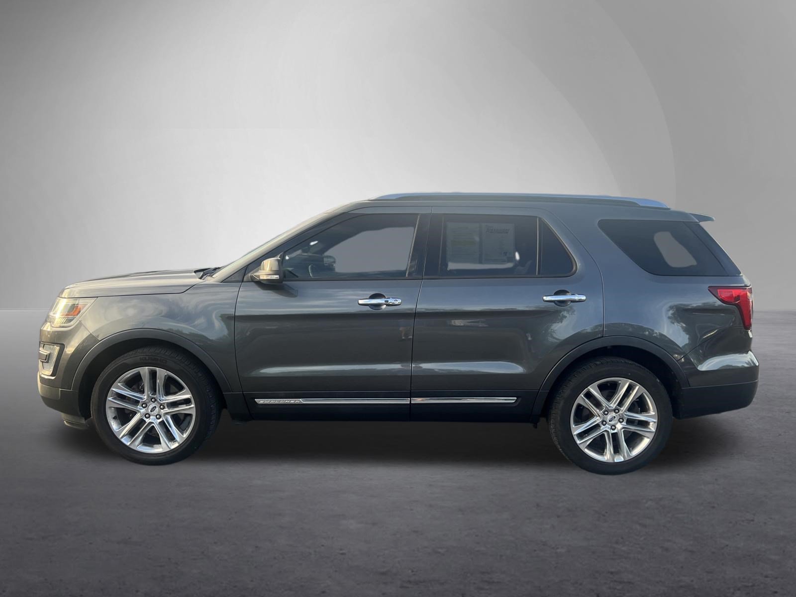 Used 2016 Ford Explorer Limited AWD/4WD image 7