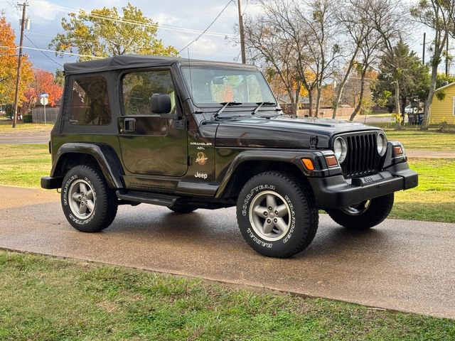 Used 1997 Jeep Wrangler Sahara image 2