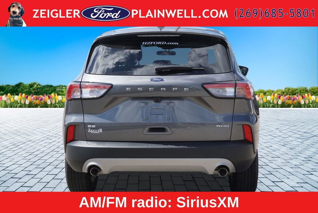 Used 2022 Ford Escape SE w/ Cold Weather Package AWD/4WD image 4