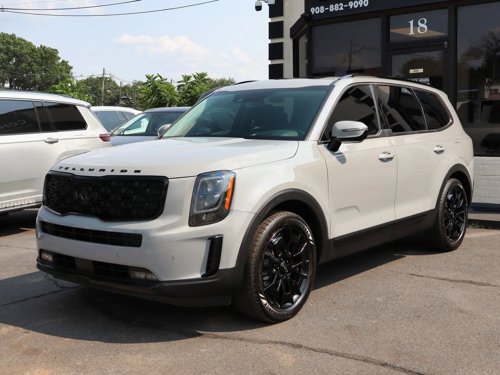 Used 2022 Kia Telluride SX w/ SX Prestige Package AWD/4WD image 2