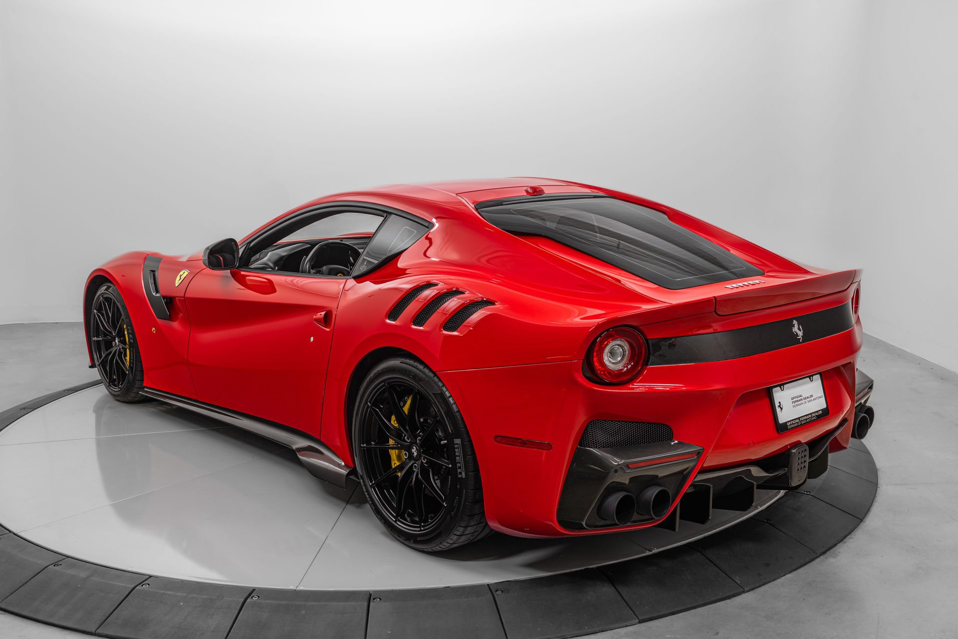 Certified 2016 Ferrari F12tdf RWD image 13