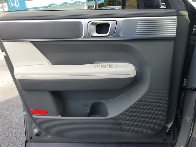 Used 2025 Hyundai Santa Fe SEL image 29