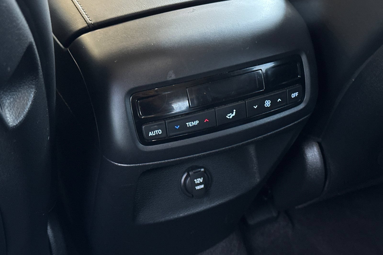 Used 2024 Hyundai Palisade SEL FWD image 15