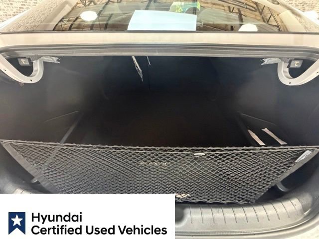 Used 2025 Hyundai Elantra SEL FWD image 12