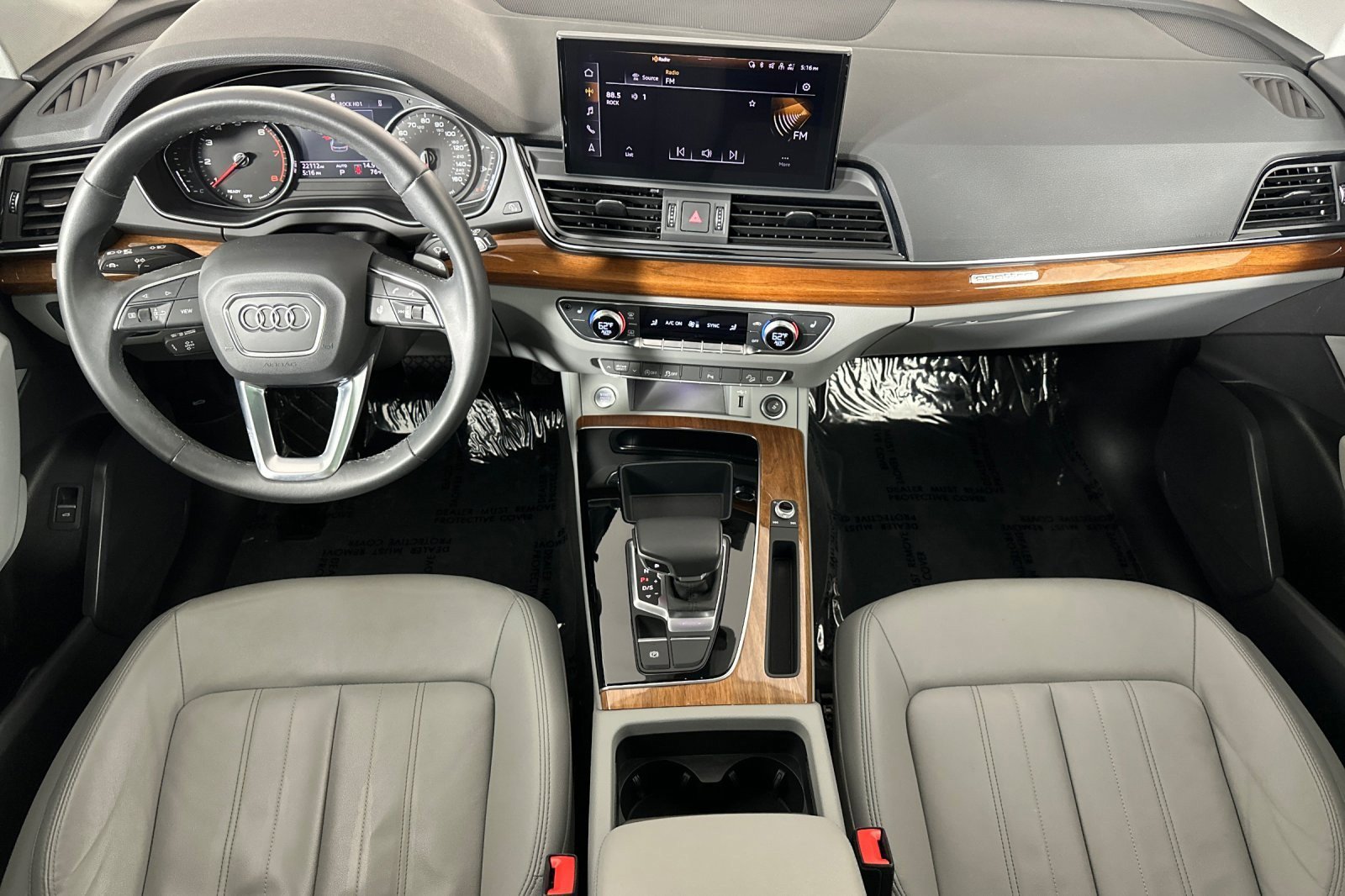 Used 2022 Audi Q5 2.0T Premium w/ Convenience Package image 12