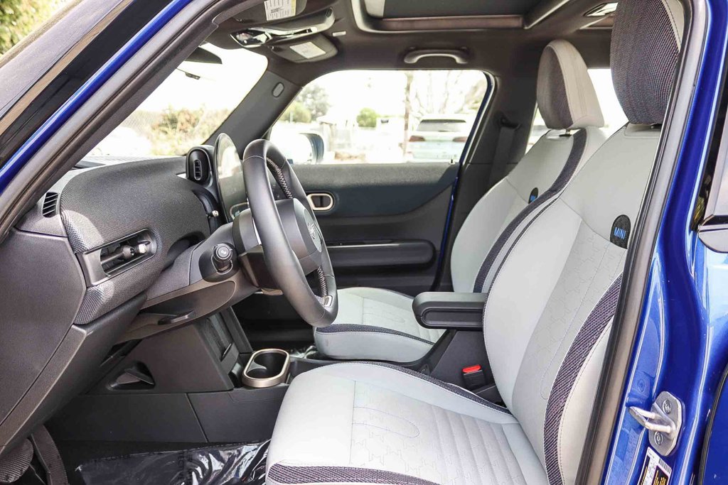 Used 2026 MINI Cooper S FWD image 25