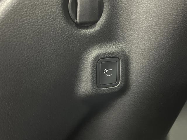 New 2026 Jeep Compass Limited image 14