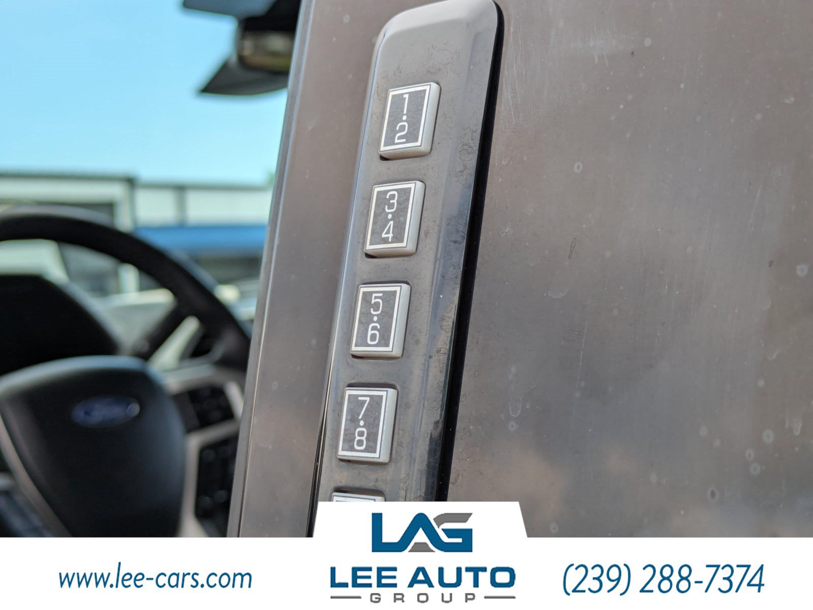 Used 2019 Ford F250 Lariat w/ Lariat Ultimate Package AWD/4WD image 12