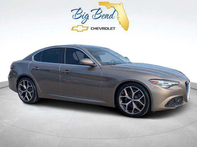 Used 2019 Alfa Romeo Giulia Ti w/ TI Performance Package RWD image 1