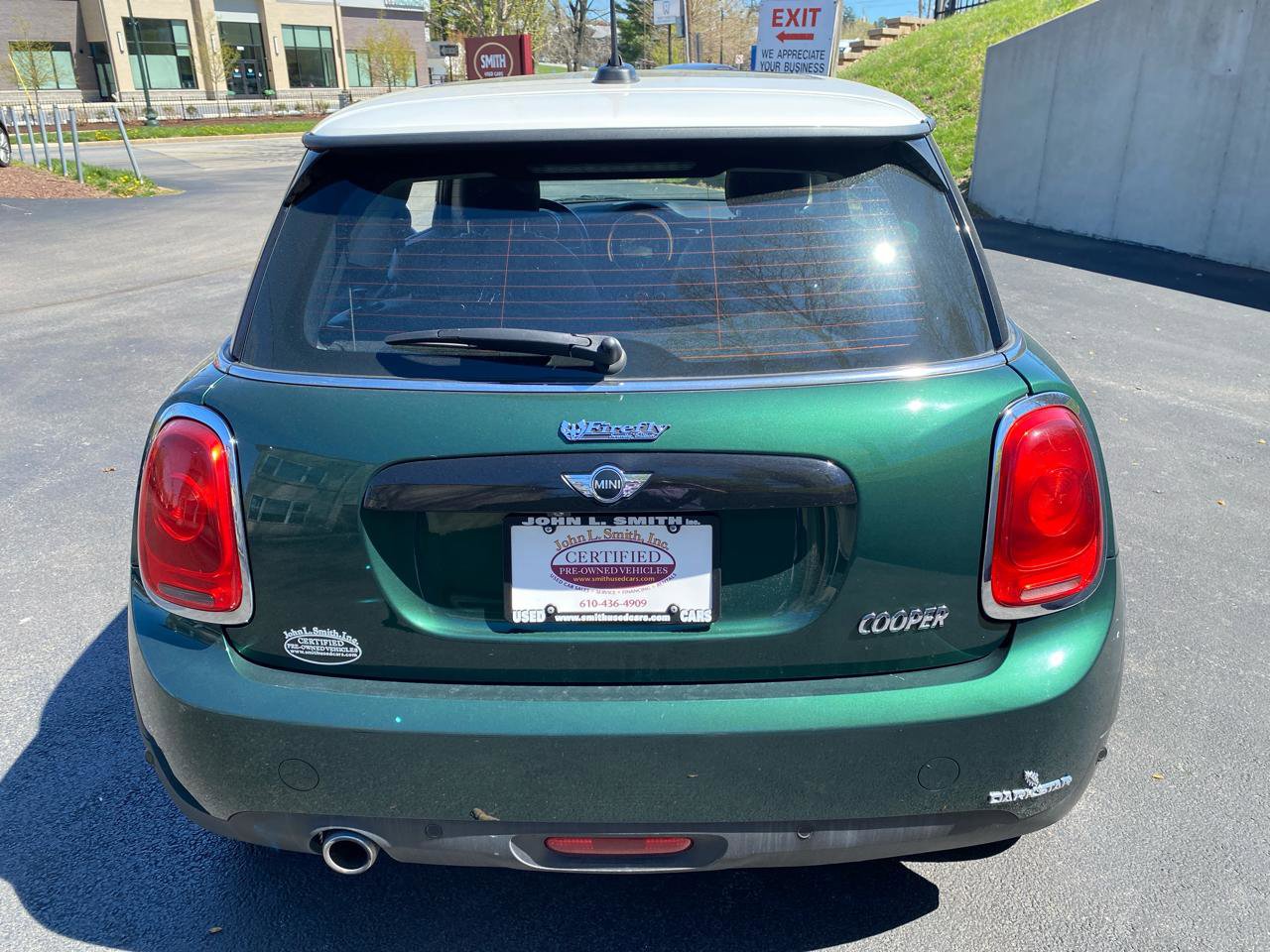 Used 2018 MINI Cooper 2-Door Hardtop FWD image 3