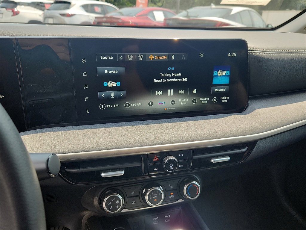 New 2025 Nissan Kicks SV w/ SV Premium Package image 8