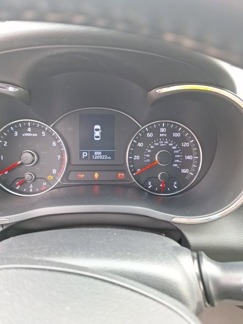 Used 2015 Kia Forte EX image 11