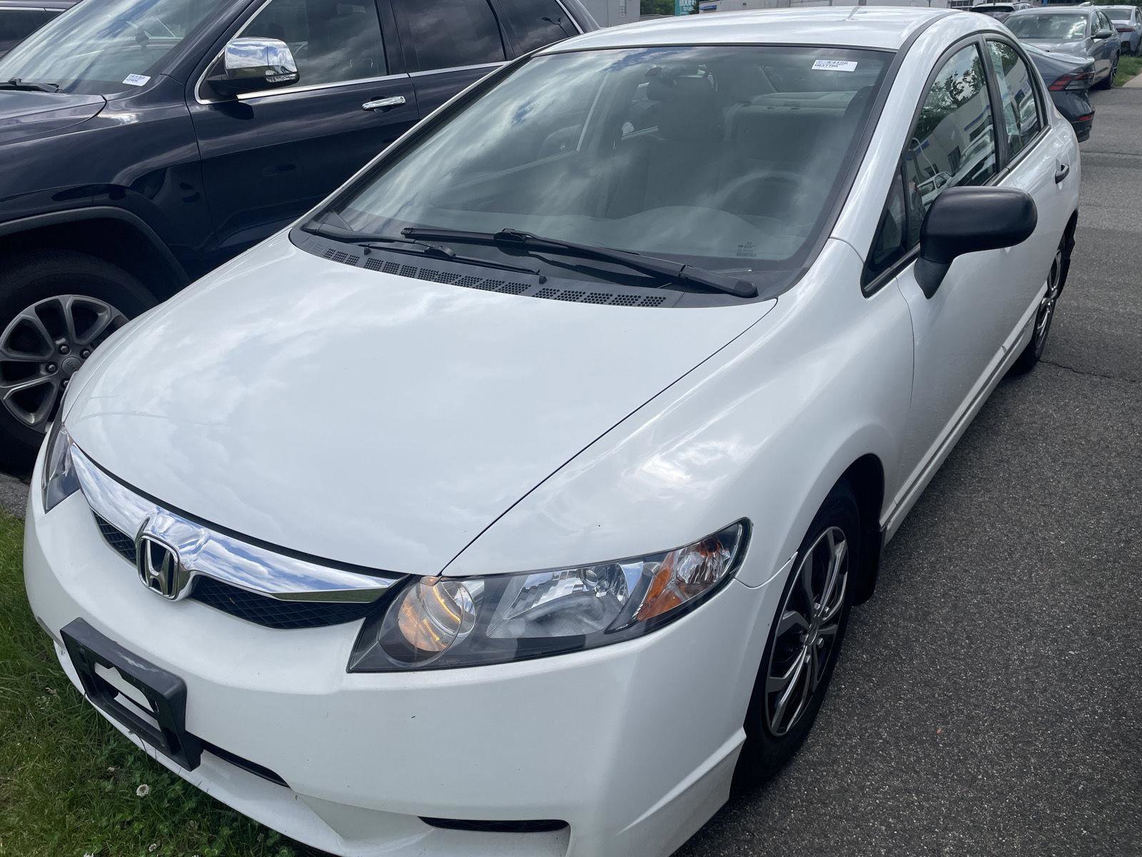 Used 2009 Honda Civic DX-VP image 2
