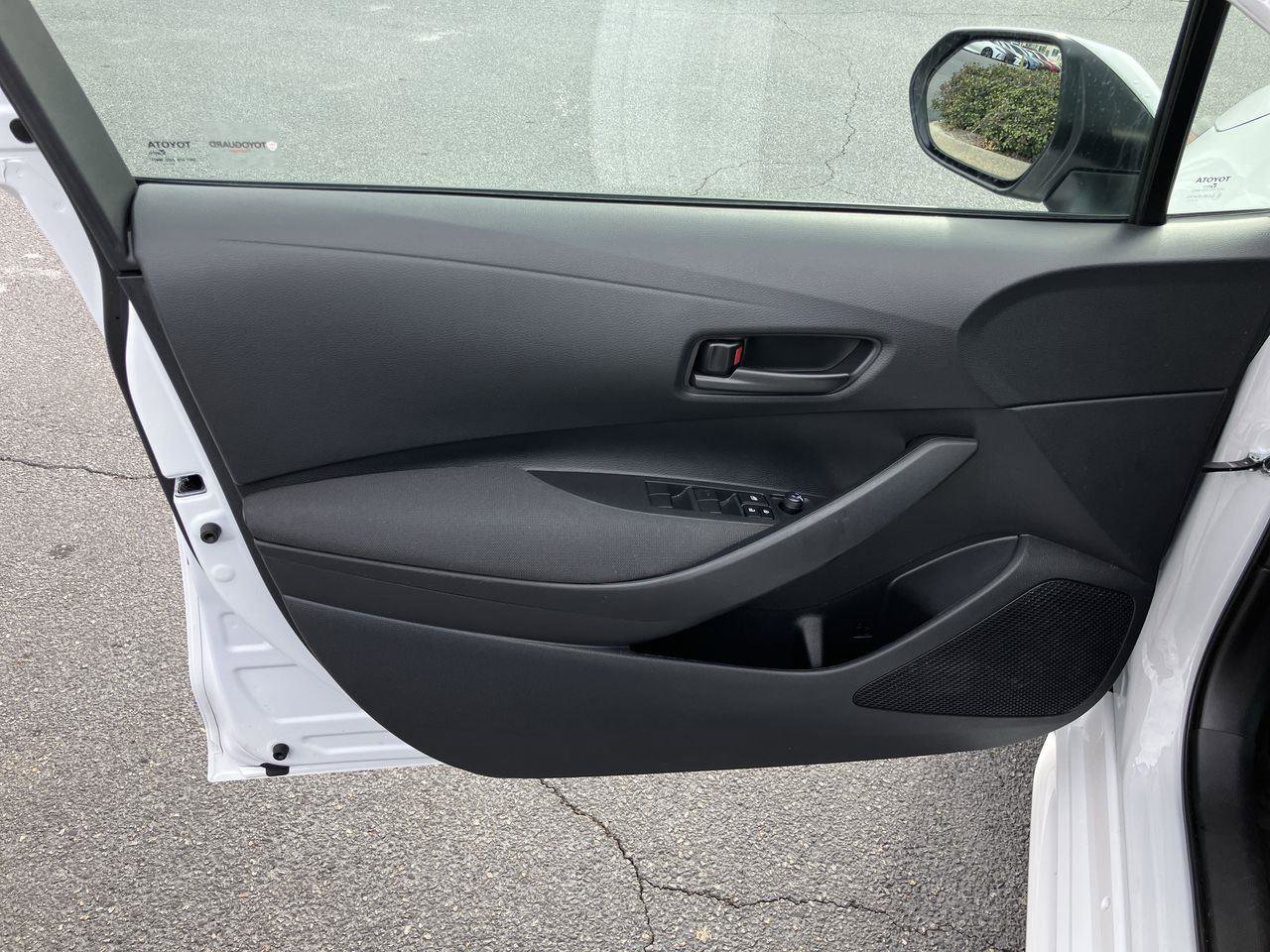Used 2024 Toyota Corolla LE w/ LE Convenience Package image 13