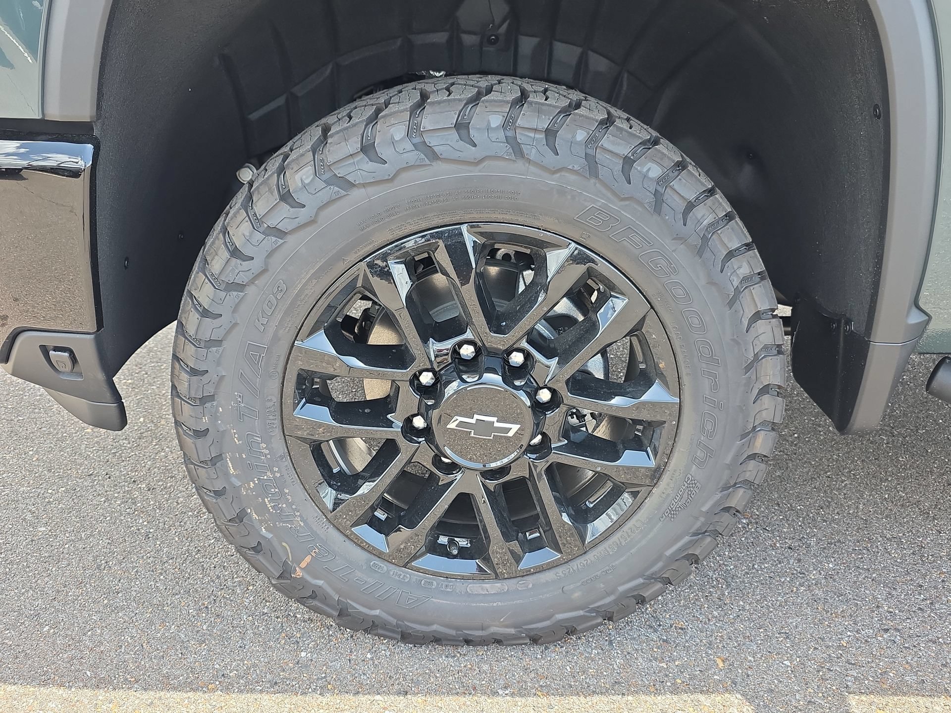 New 2026 Chevrolet Silverado 2500 LT w/ Trail Boss Package AWD/4WD image 9