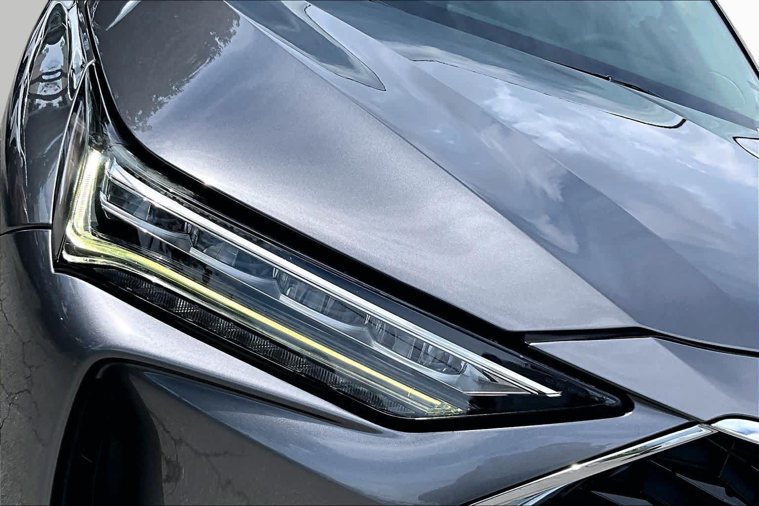 Used 2023 Acura MDX w/ Technology Package FWD image 28