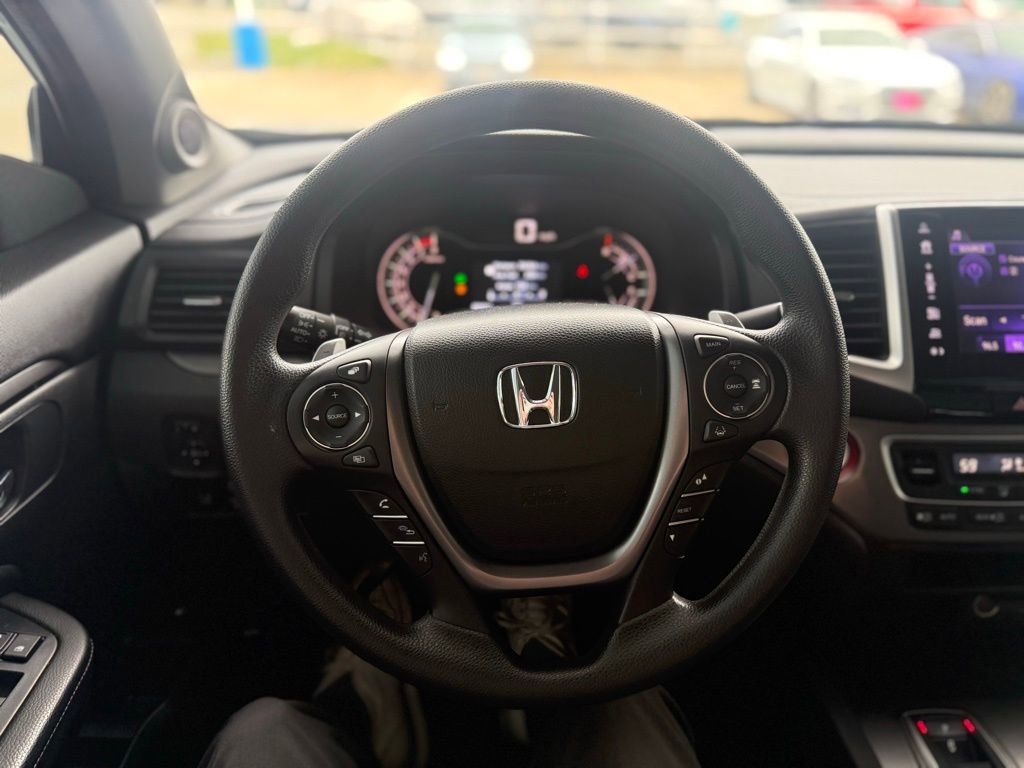 Used 2020 Honda Ridgeline Sport image 25