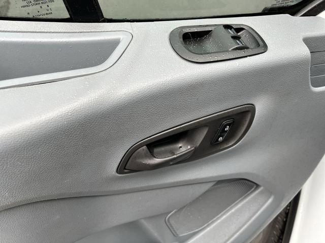 Used 2018 Ford Transit 350 XLT image 17
