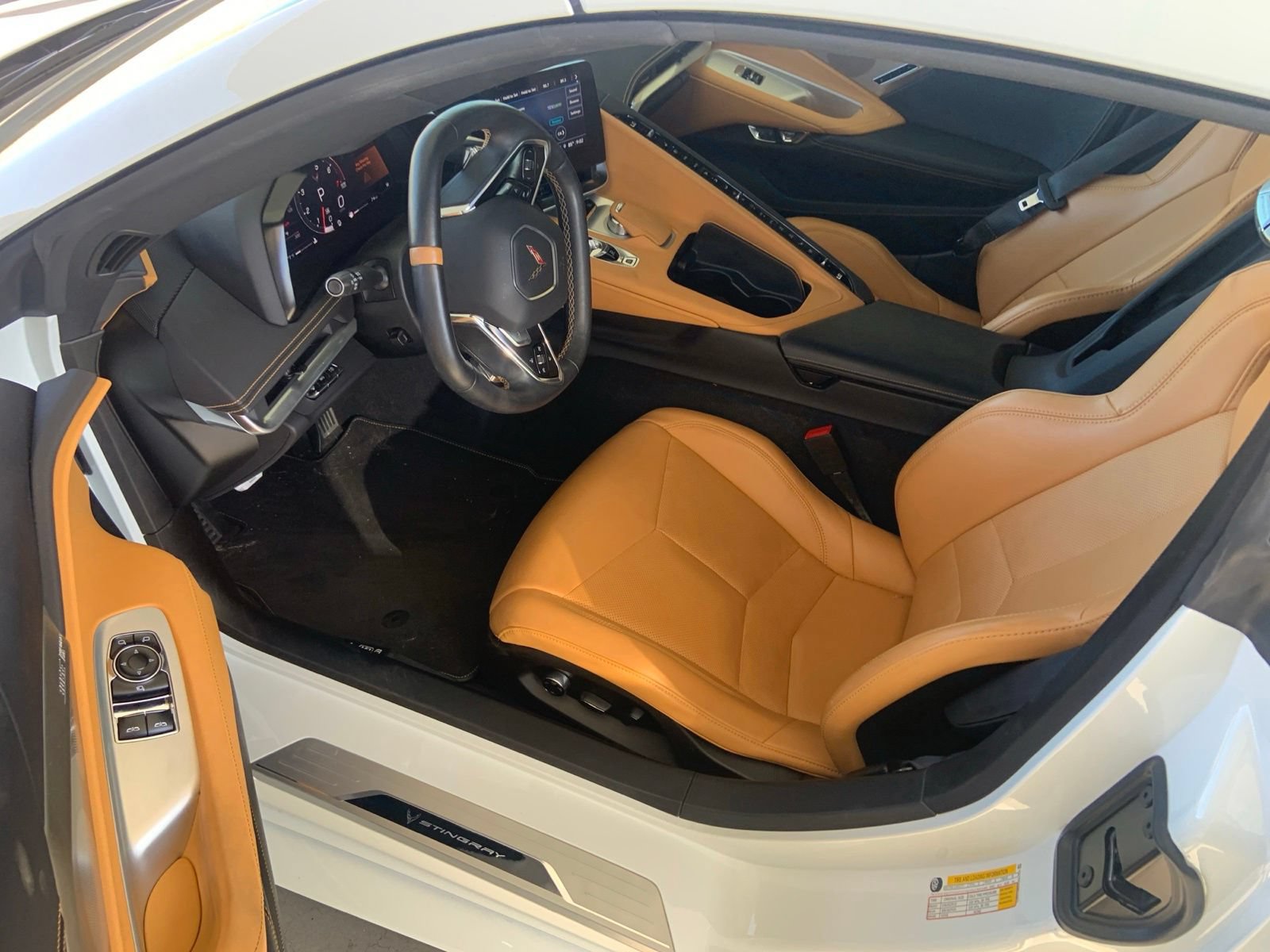 Used 2021 Chevrolet Corvette Stingray Preferred Cpe w/ Z51 Performance Package RWD image 19