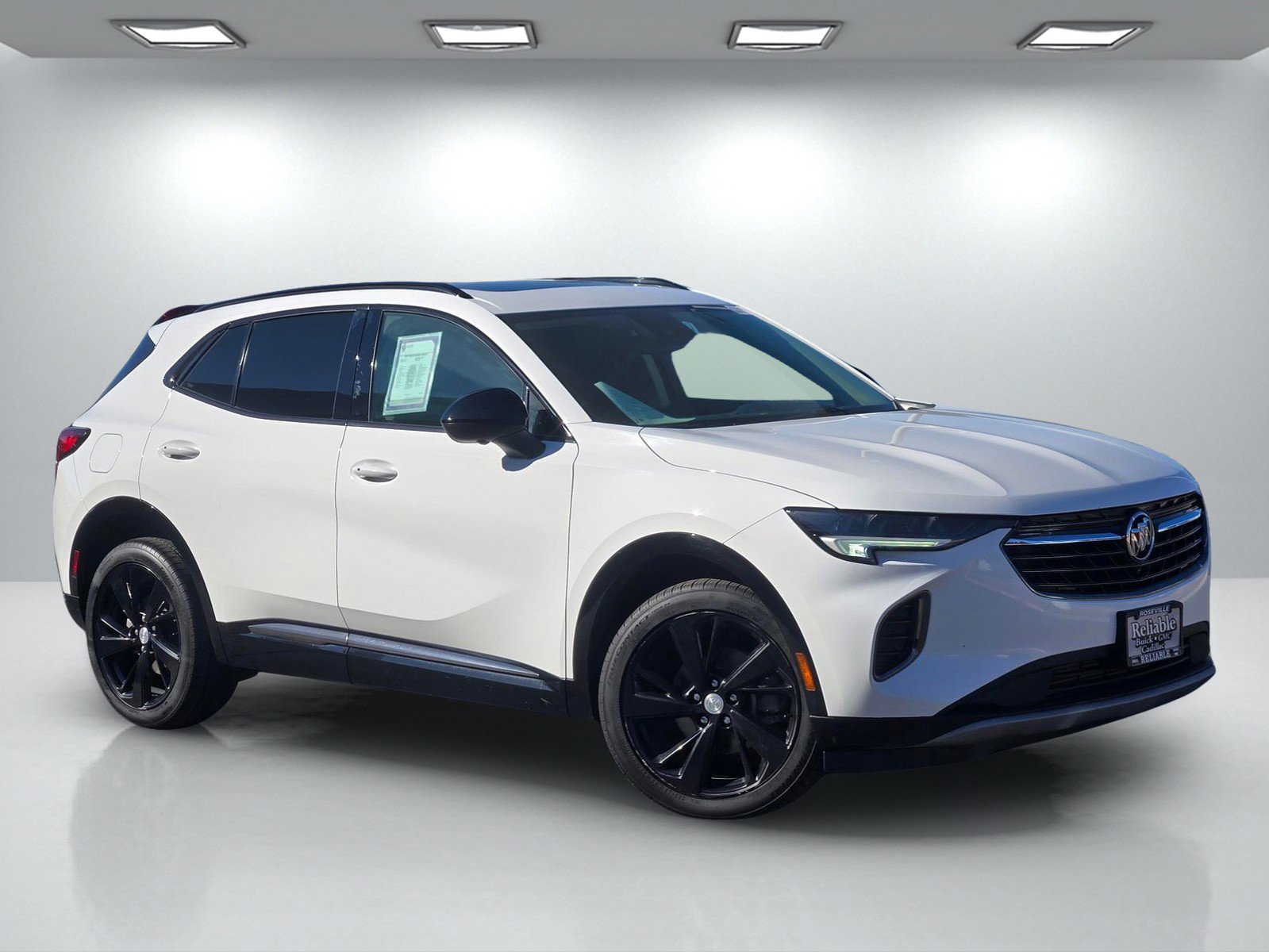 Used 2021 Buick Envision Essence w/ Technology Package I image 1