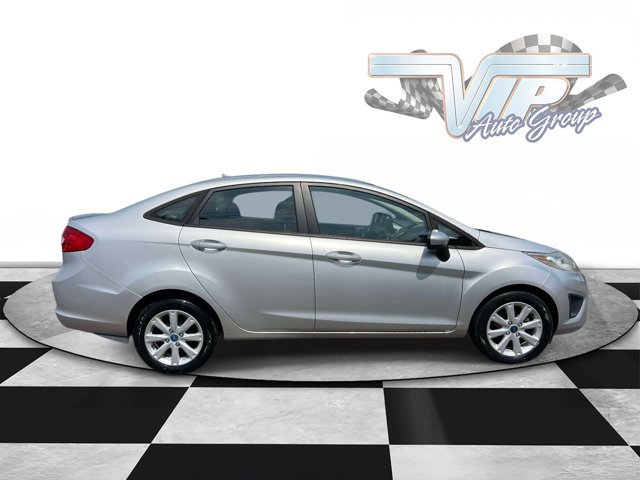 Used 2012 Ford Fiesta SE FWD image 5
