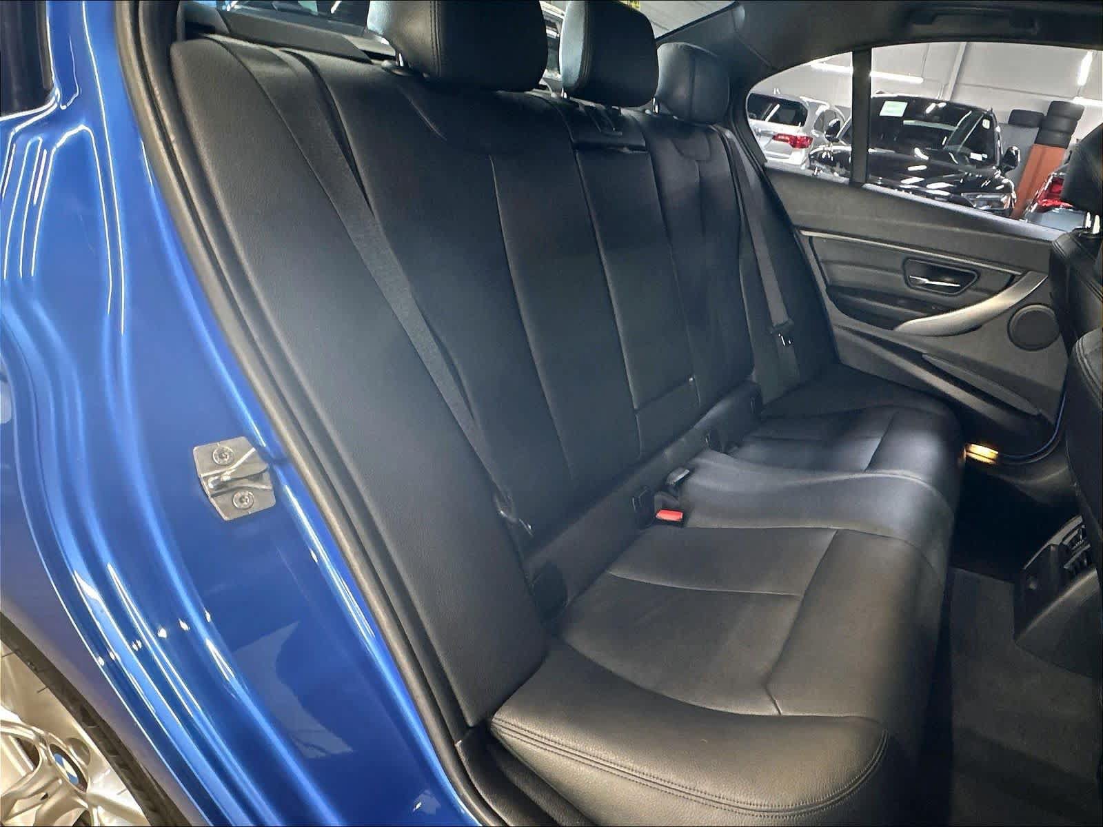 Used 2013 BMW 328i Sedan RWD image 26