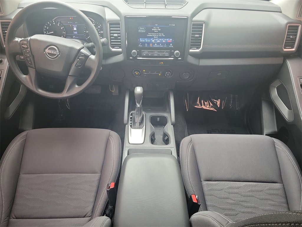 Used 2022 Nissan Frontier SV image 15