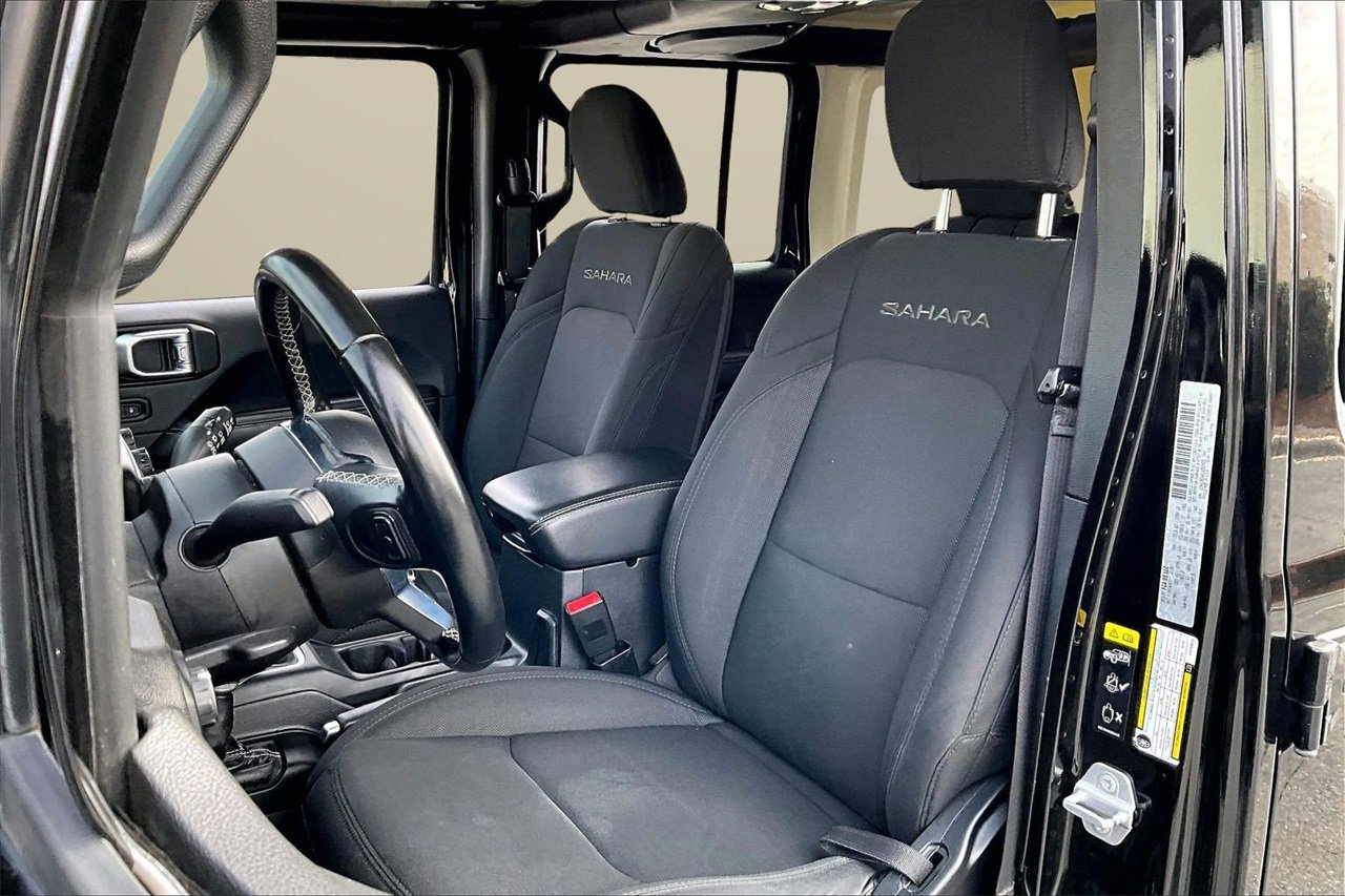 Certified 2020 Jeep Wrangler Unlimited Sahara image 19