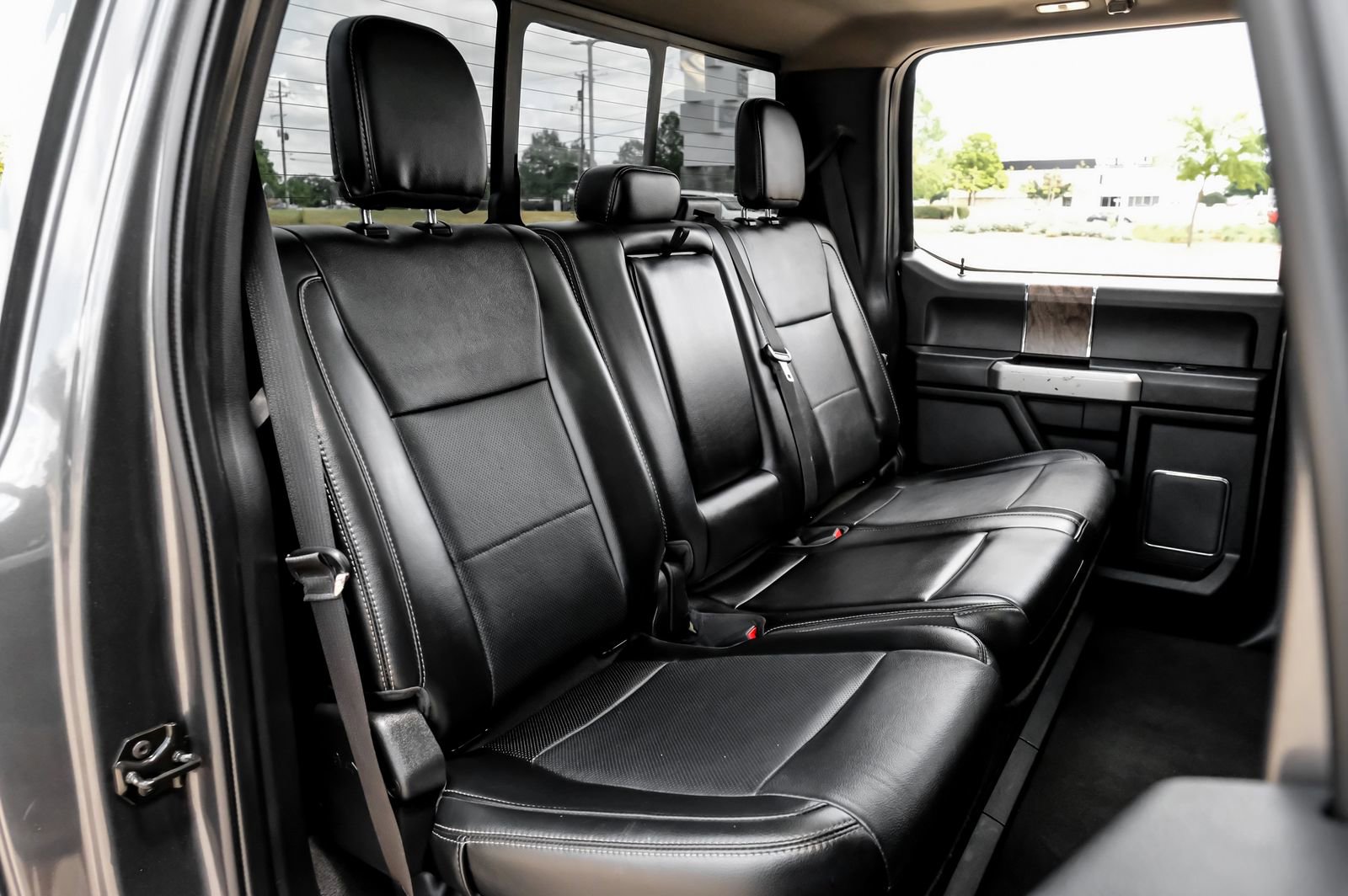Used 2019 Ford F350 Lariat AWD/4WD image 33