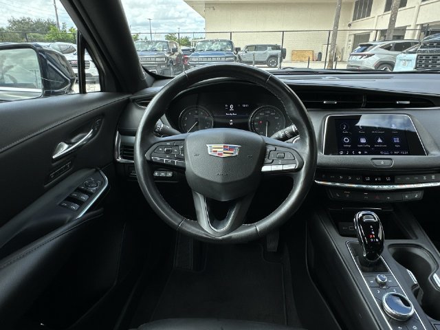 Certified 2023 Cadillac XT4 Premium Luxury w/ Technology Package FWD image 22