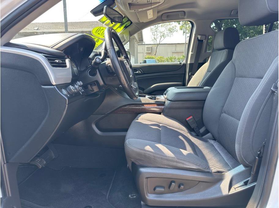 Used 2020 GMC Yukon XL SLE w/ HD Trailering Package image 14