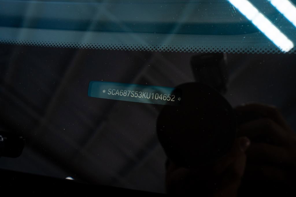 Used 2019 Rolls-Royce Phantom Sedan image 56