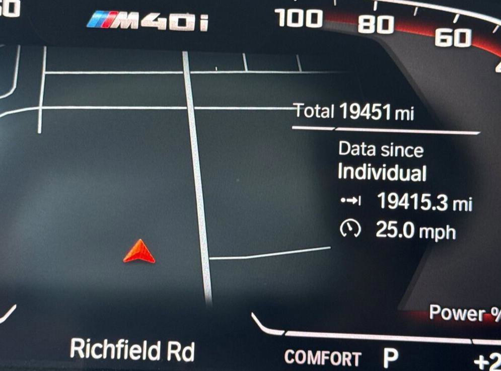 Used 2023 BMW X4 M40i image 6