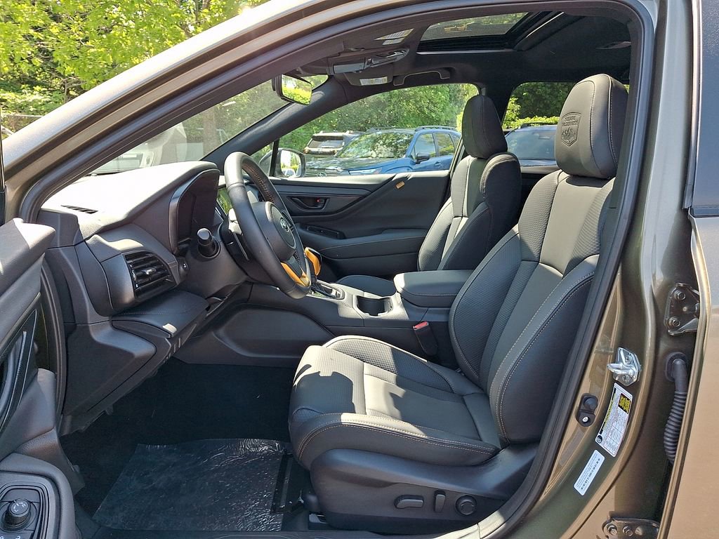 Used 2025 Subaru Outback Wilderness AWD/4WD image 13