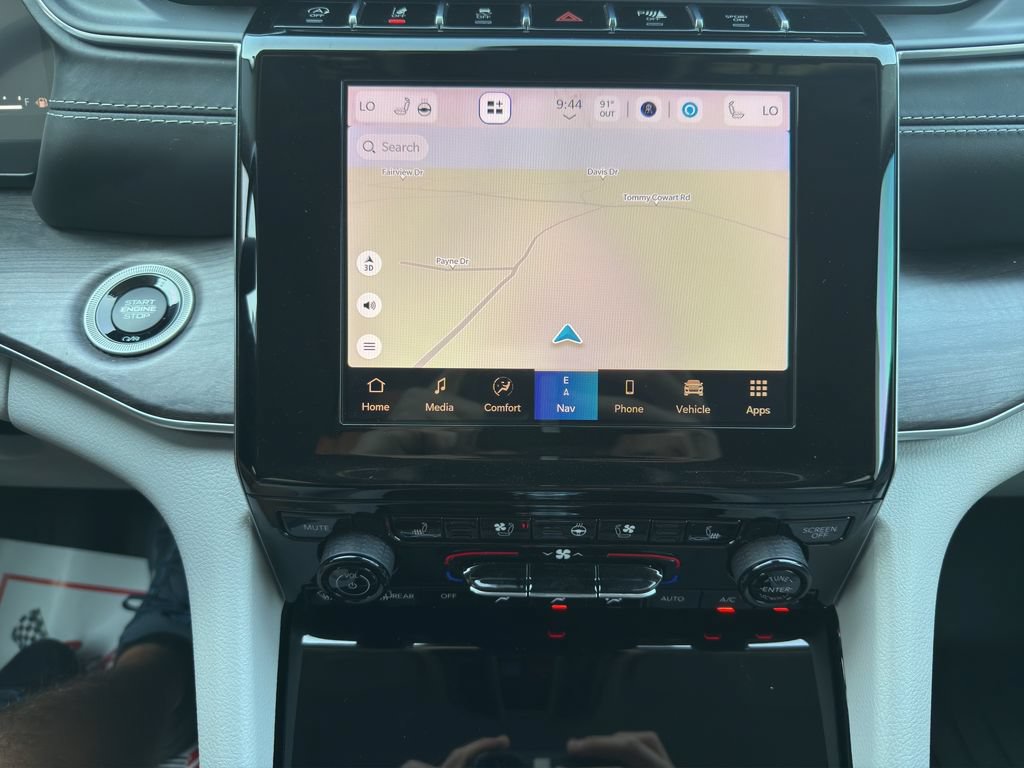 Used 2022 Jeep Grand Cherokee Overland RWD image 33