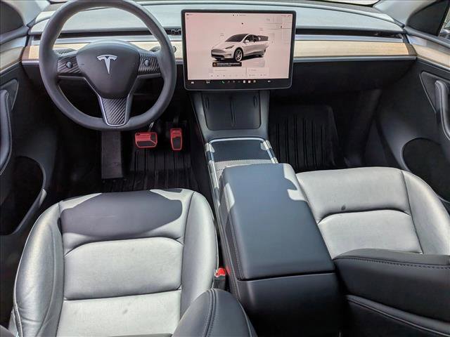 Used 2023 Tesla Model Y Long Range AWD/4WD image 16