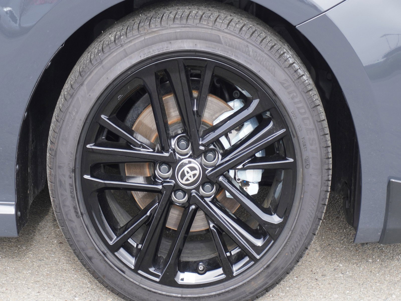 Used 2025 Toyota Camry SE image 5