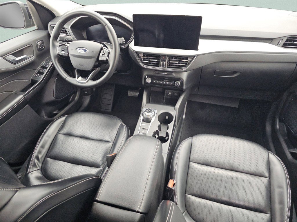 Used 2024 Ford Escape Platinum image 26