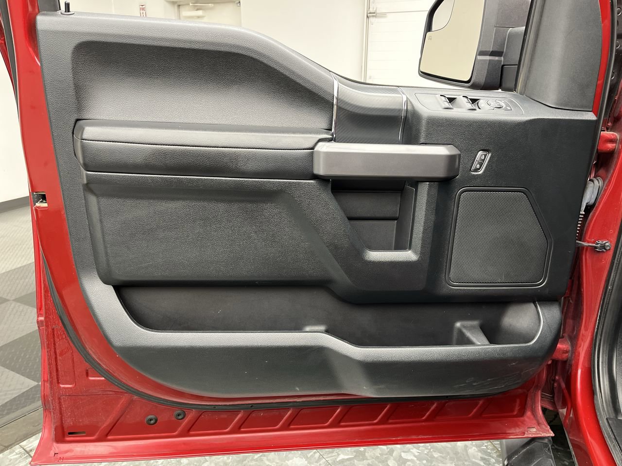 Certified 2020 Ford F150 XLT w/ Equipment Group 302A Luxury AWD/4WD image 10