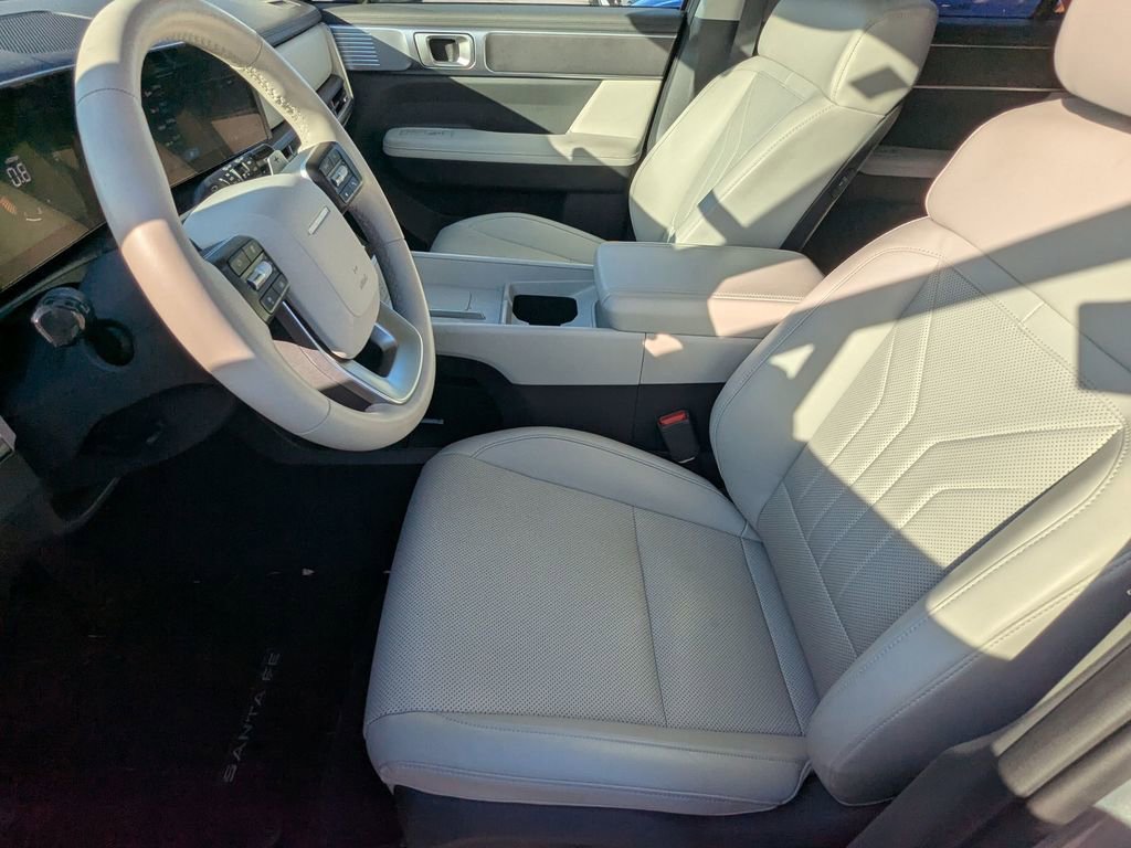 Certified 2025 Hyundai Santa Fe SEL image 15