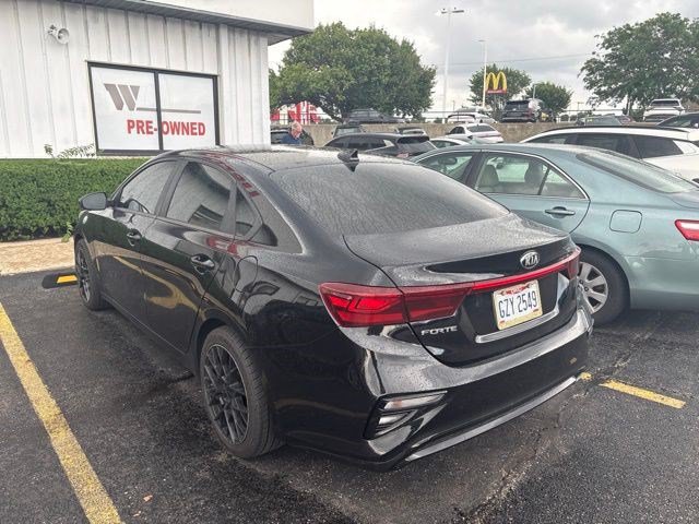 Used 2019 Kia Forte LXS FWD image 3