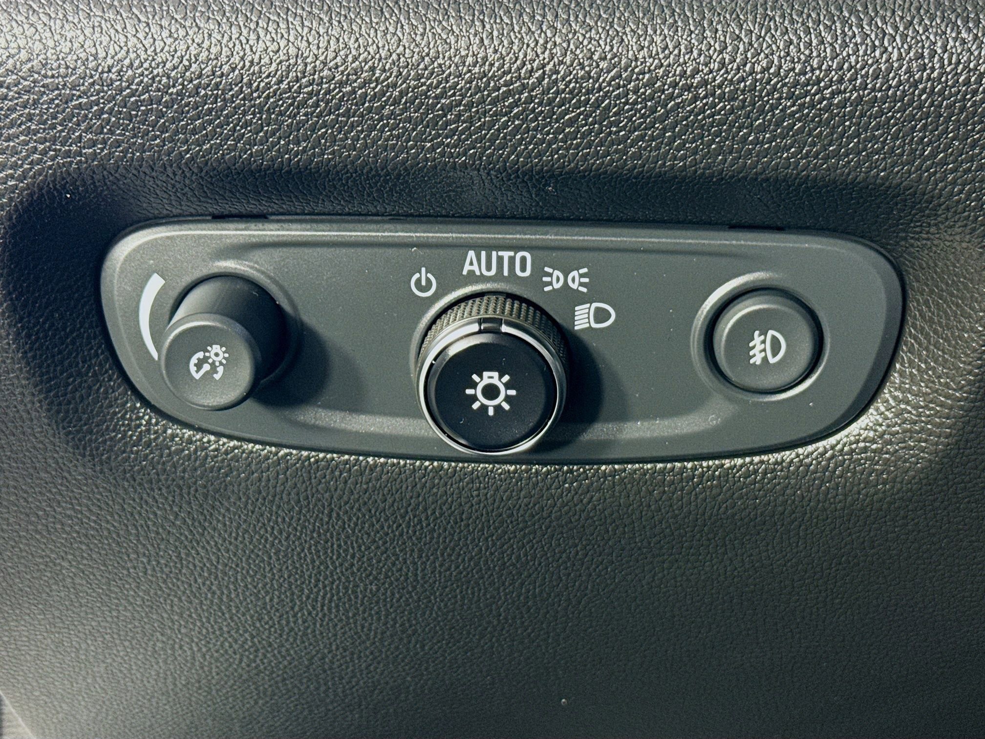 Used 2020 Chevrolet Traverse High Country w/ LPO, Floor Liner Package image 10